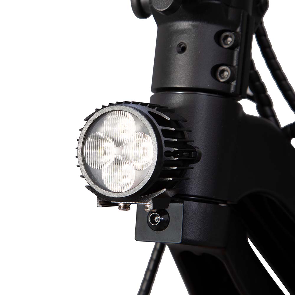 High-visibility front LED headlight pod assembly on the KuKirin G2 Master