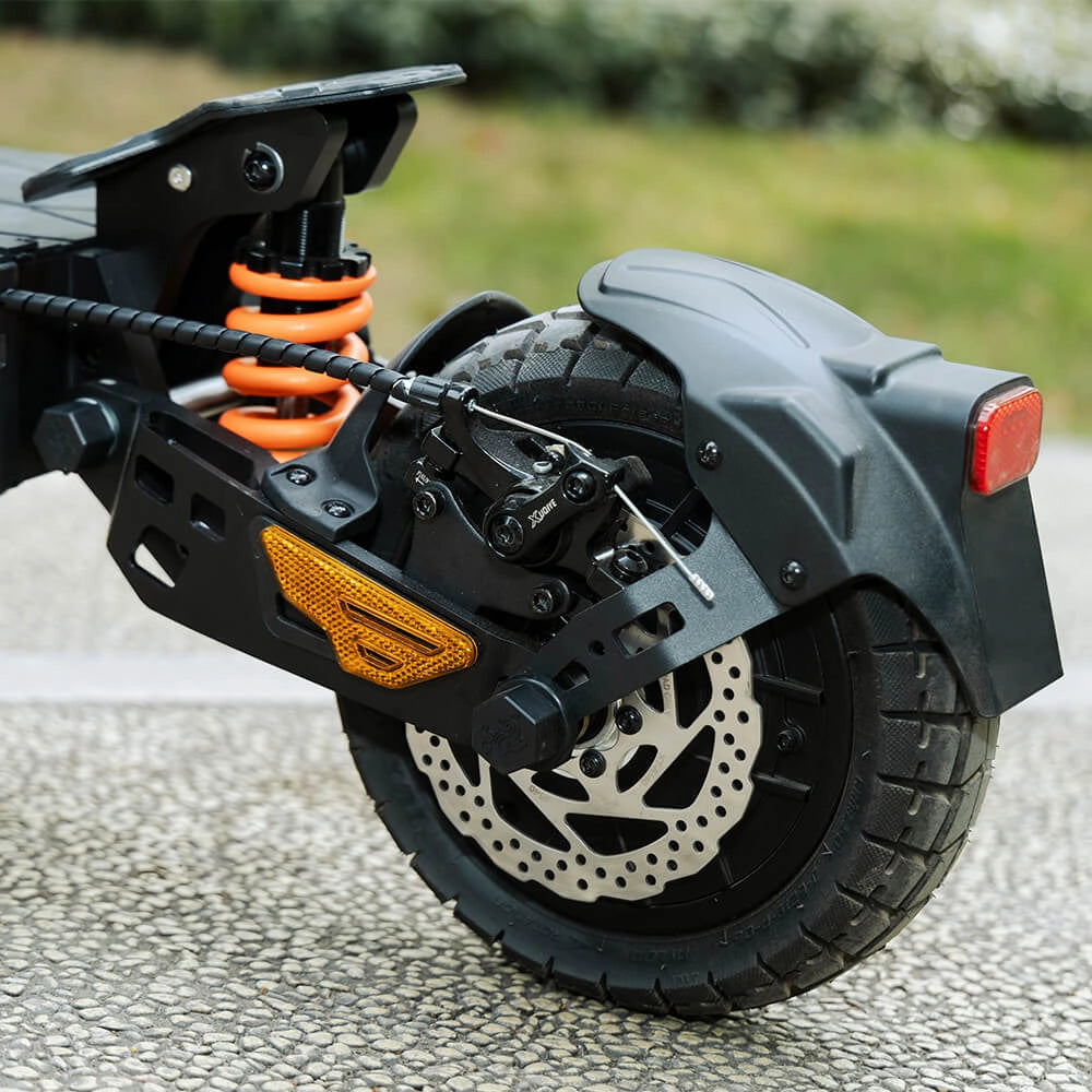 Rear wheel hydraulic shock absorber and disc brake system on KuKirin G2 Master.