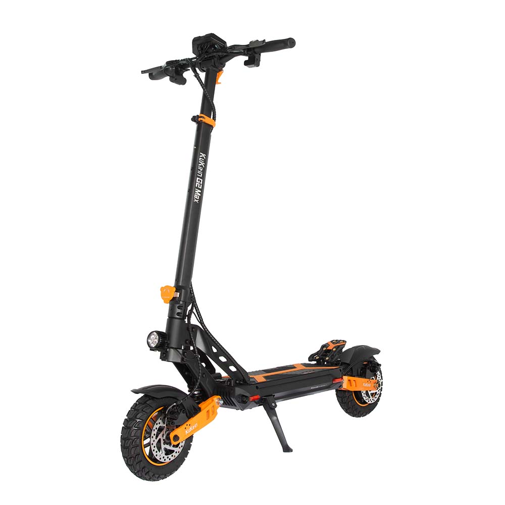 Standard factory edition showroom display of the KuKirin G2 Max scooter.