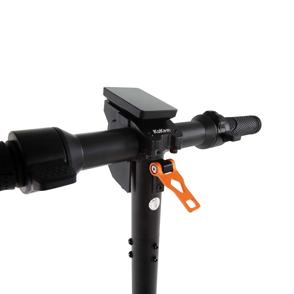 Enjoy superior handling and easy carrying with the ergonomic cockpit and built-in folding hook