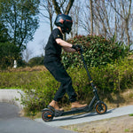Commute effortlessly with the sleek, city-ready KuKirin S1 Max.